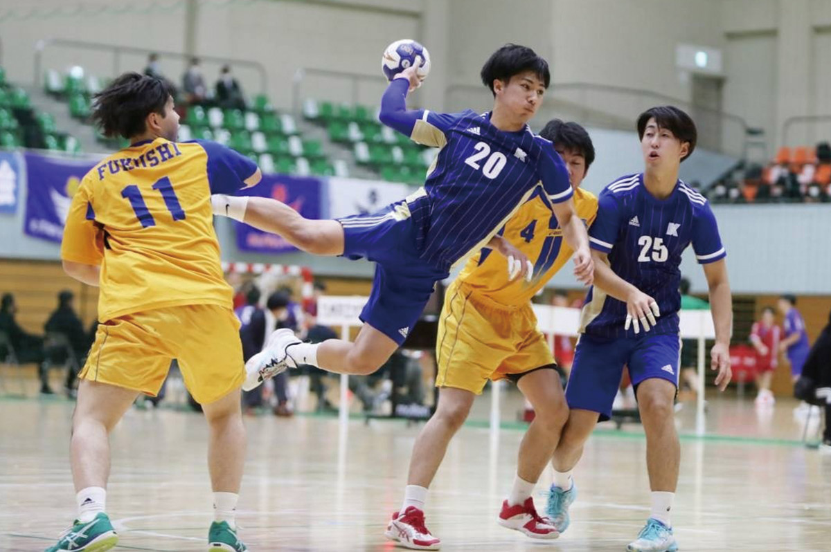 写真：男子ハンドボール部