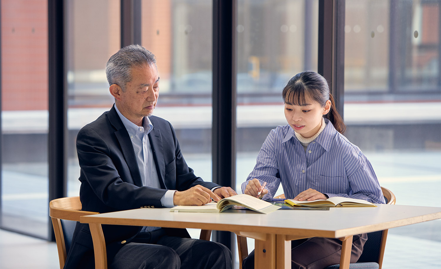 写真：学生生活のイメージ