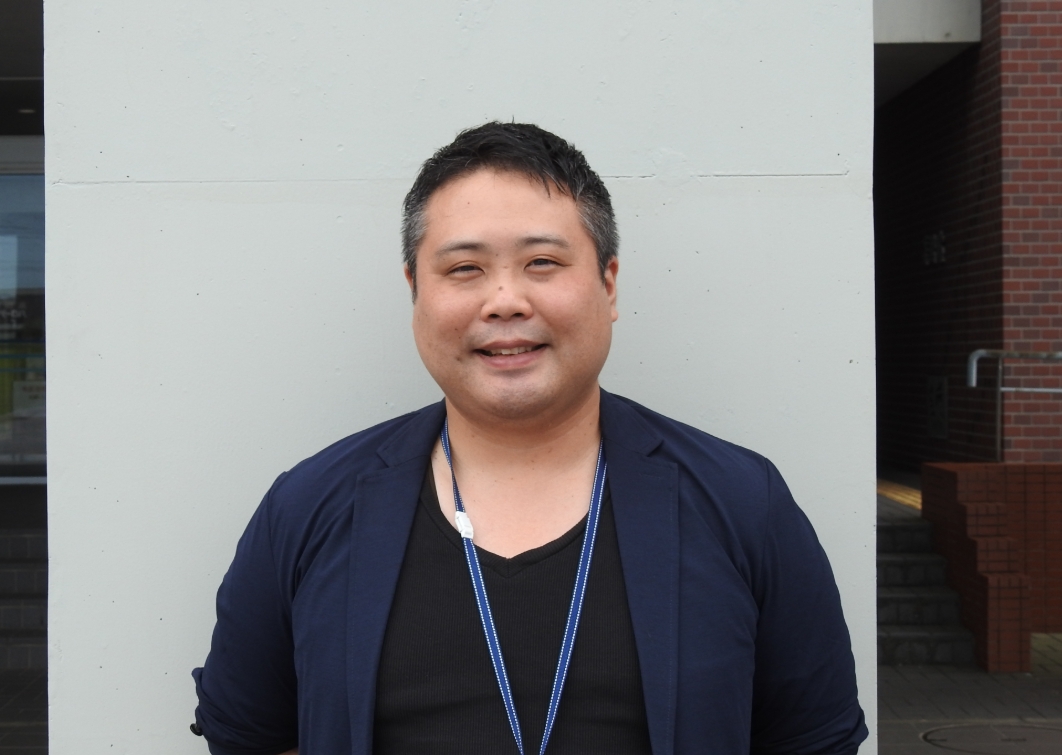 写真：経済学部　経済・経営学科講師 講師 (Takamatsu Yuya)